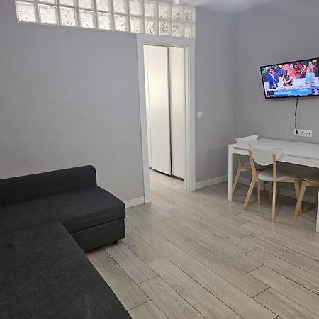 Precioso Apartamento En La Plaza เซียร์ราเนบาดา ภายนอก รูปภาพ