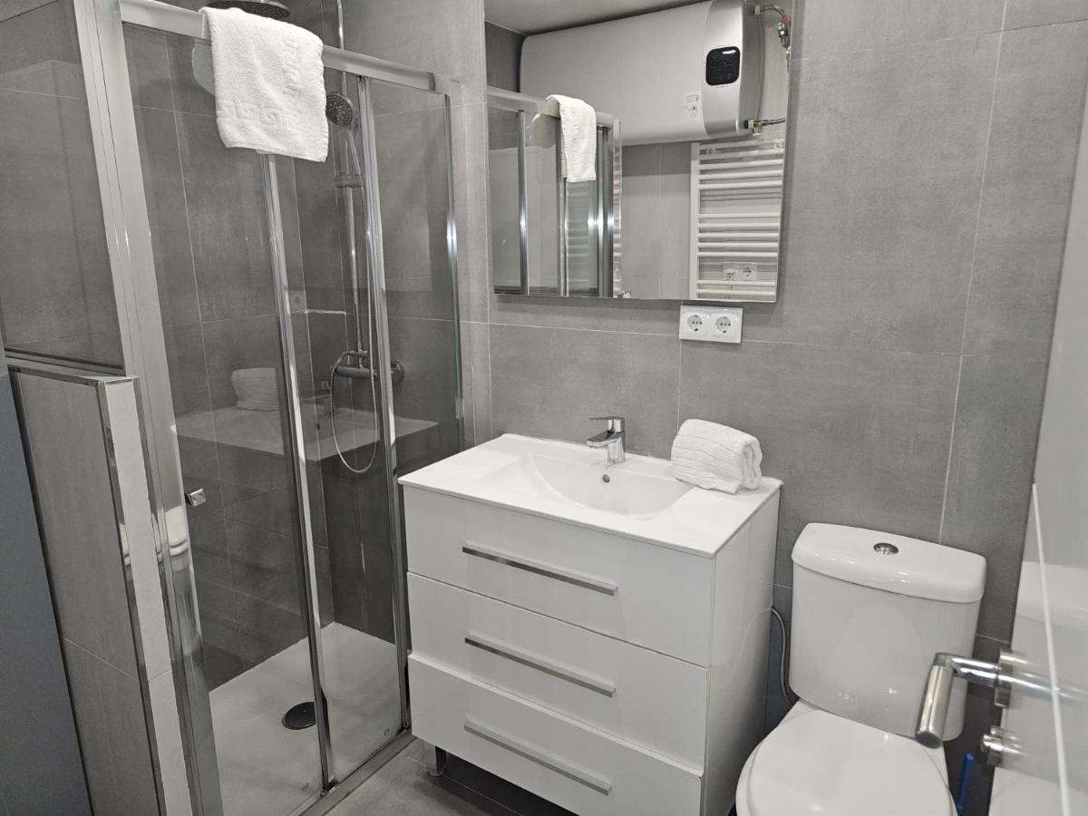 Precioso Apartamento En La Plaza เซียร์ราเนบาดา ภายนอก รูปภาพ