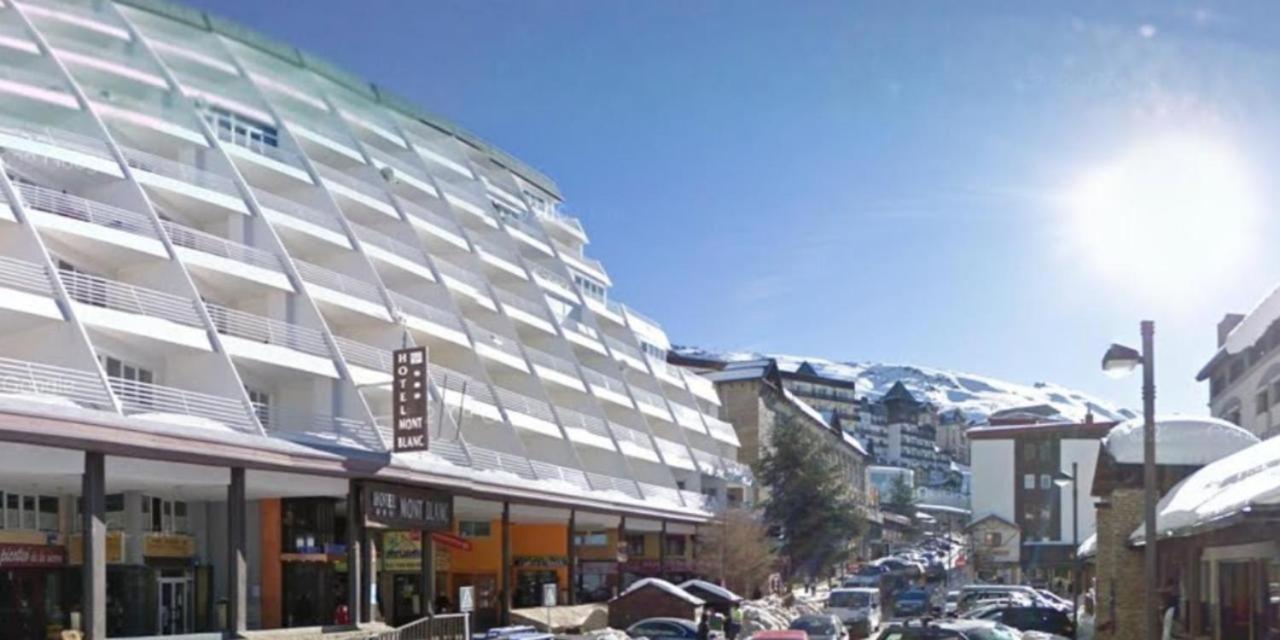 Precioso Apartamento En La Plaza เซียร์ราเนบาดา ภายนอก รูปภาพ